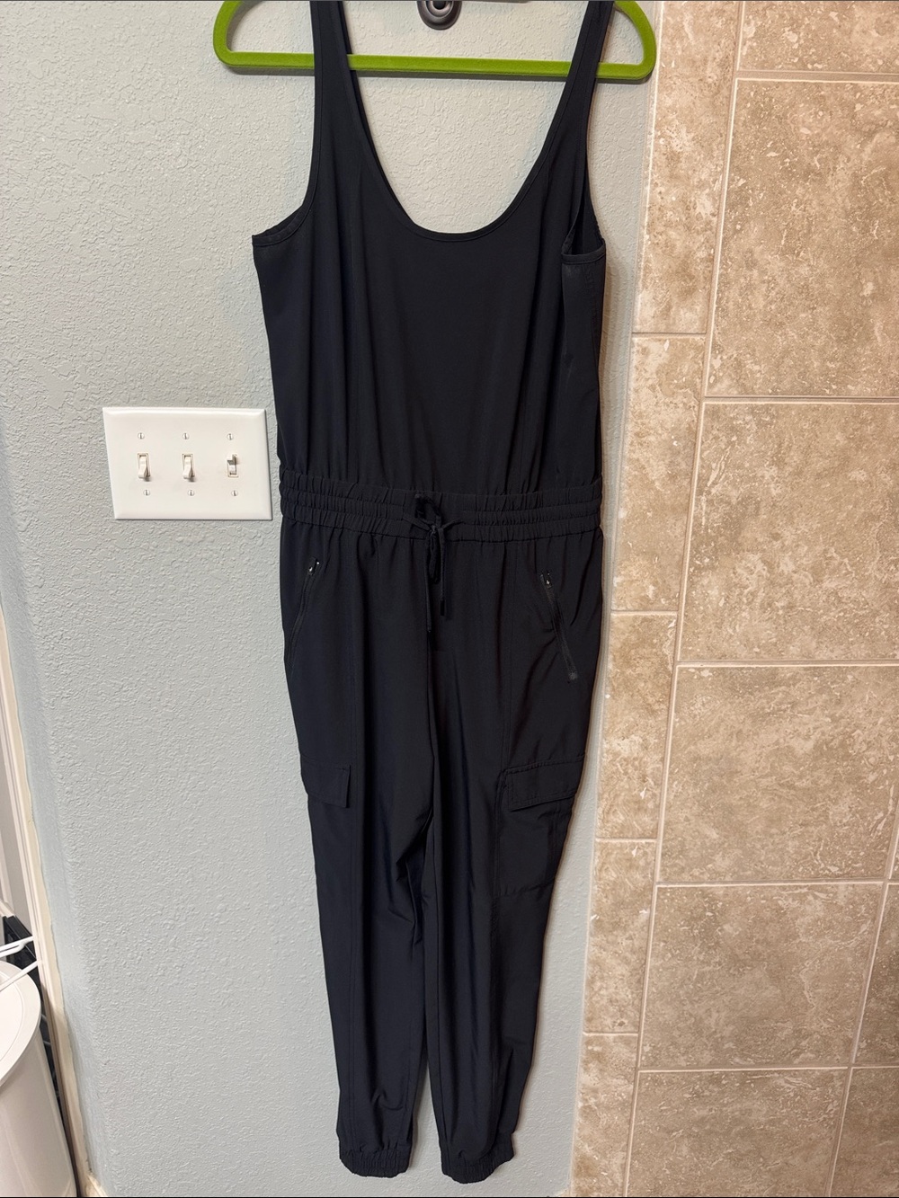 Athleta Black Utility Cargo Jogger Jumpsuit XS Style 531188 SP20